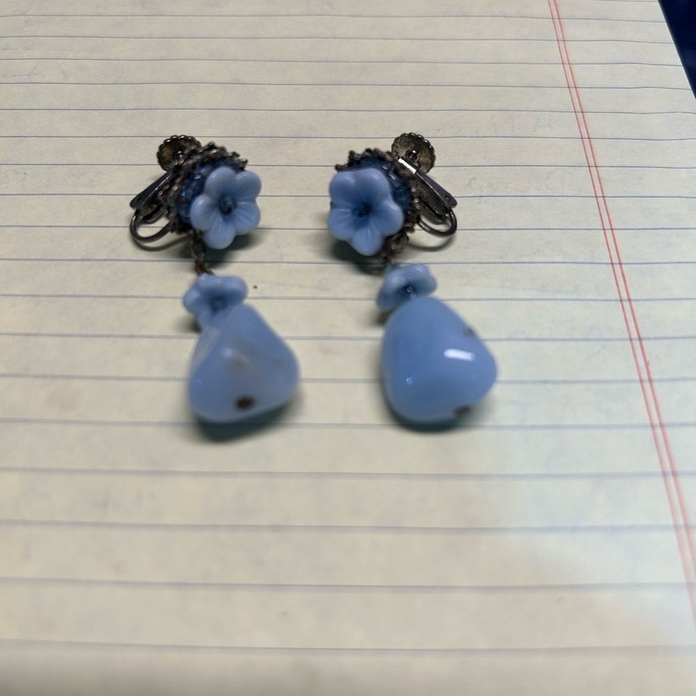 Vintage Marian Haskell Blue Floral Earrings - Picture 4 of 5